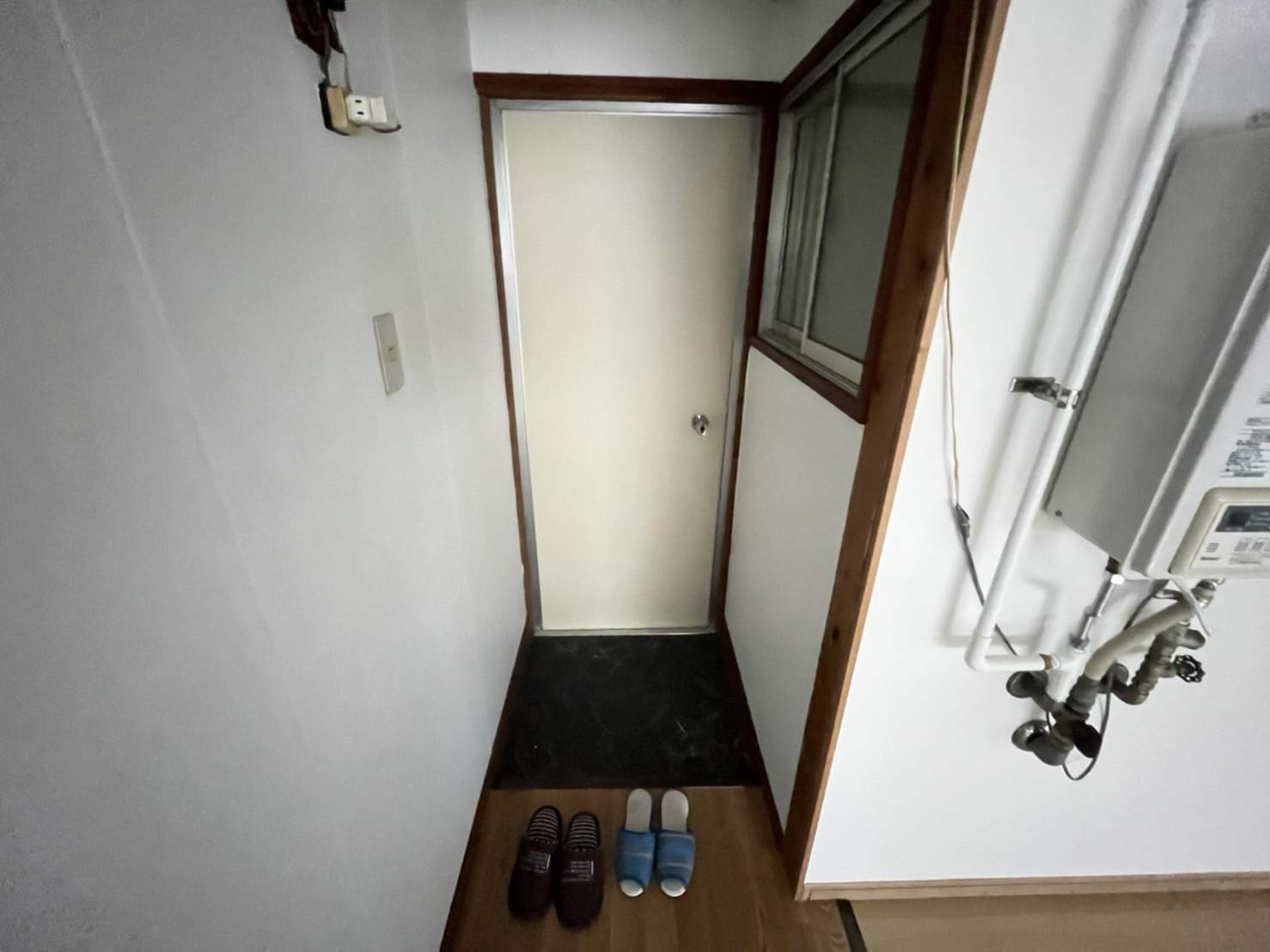 倉山アパート ２０２号室