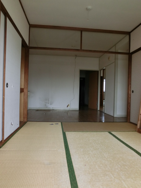 松岡コーポ ３０６号室